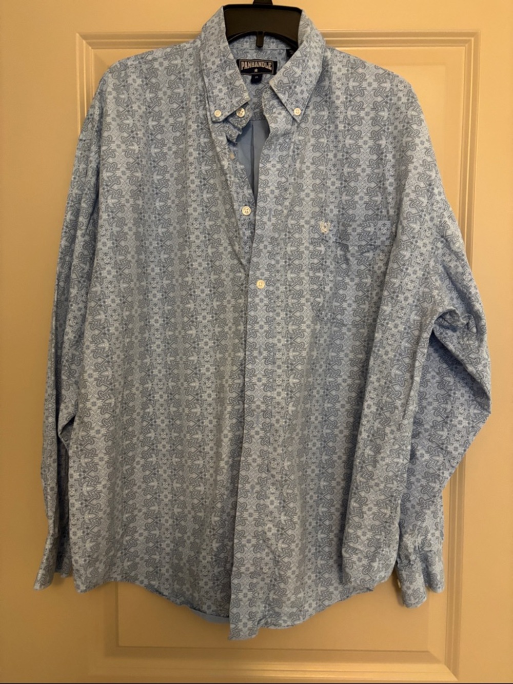 Men’s Paisley Print Panhandle Long Sleeve shirt in size XL